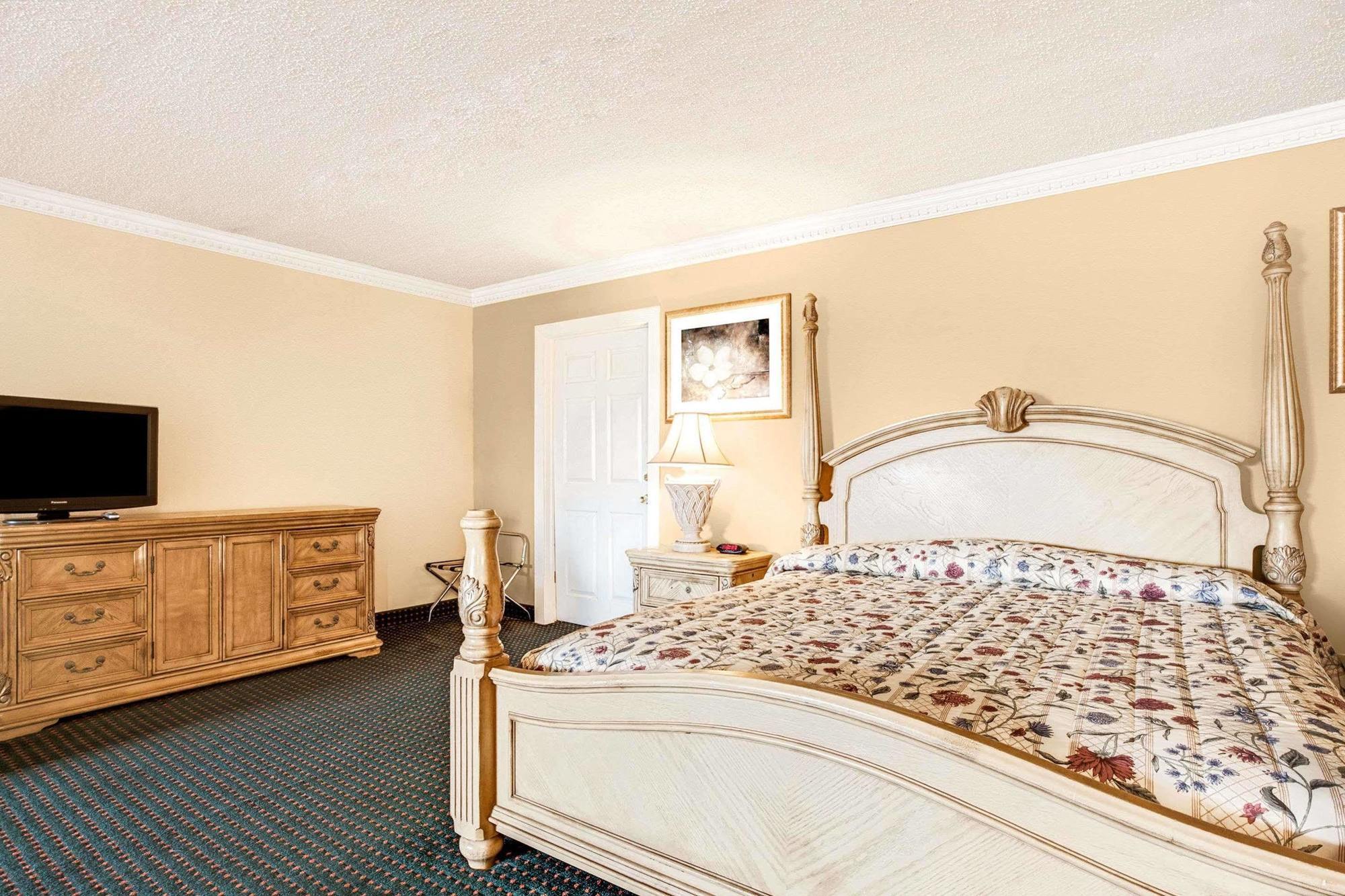 Knights Inn Mount Laurel Exteriér fotografie